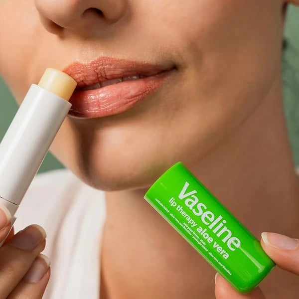 Vaseline Lip Care Aloe Vera 4.8gm