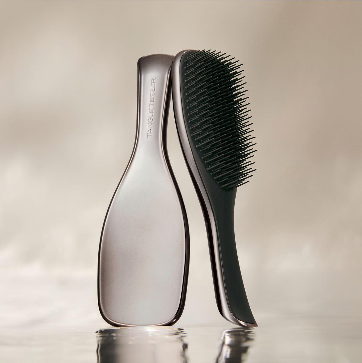 Tangle Teezer The Ultimate Detangler Chrome - Midnight Silver