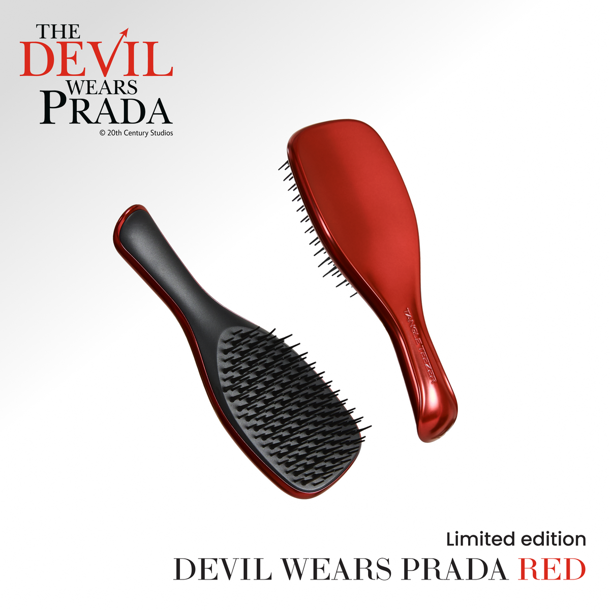 Tangle Teezer x The Devil Wears Prada The Ultimate Detangler Mini - Devil Wears Prada Red
